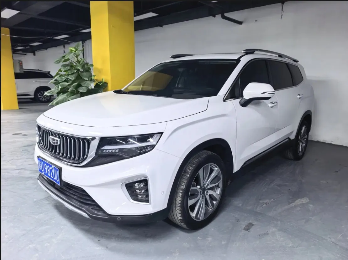 Geely Okavango 2022 — фото 1 из 5